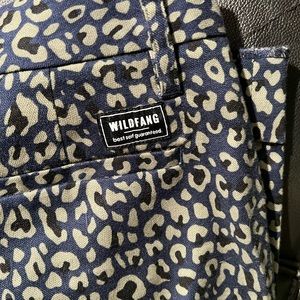 Wildfang THE EMPOWER SLIM CROP PANT - Animal Print